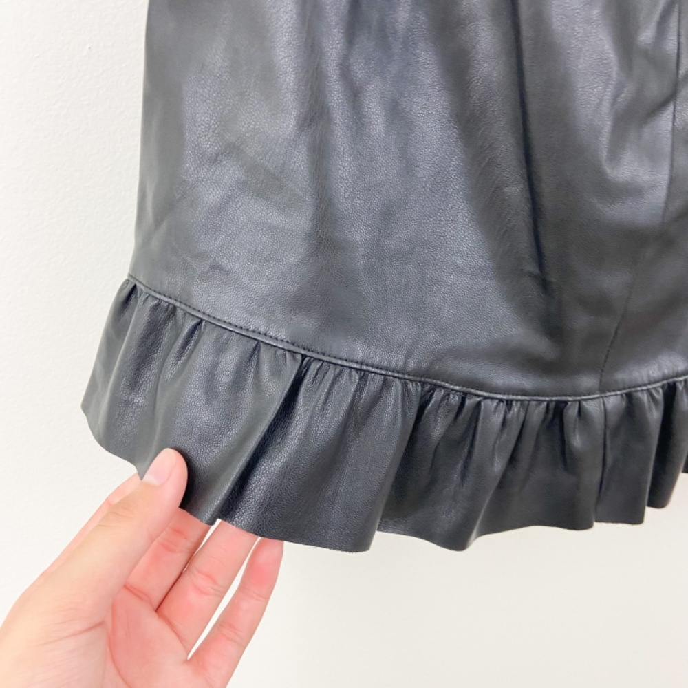 Aqua black pleather swoop side mini skirt Sz S - Picture 3 of 5